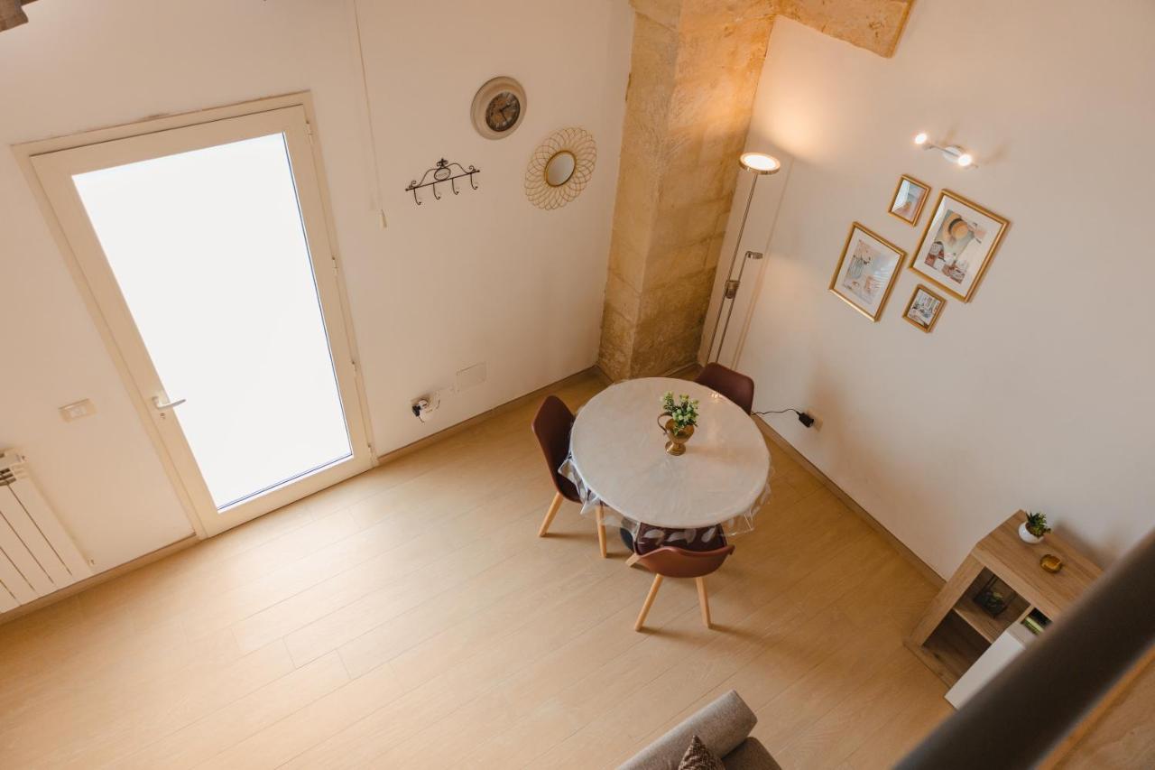 Casa Alera Con Idromassaggio Villa Lecce Exteriör bild